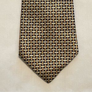 Metropolitan Museum of Art Men’s 100% Silk Tie. Gold & Blue